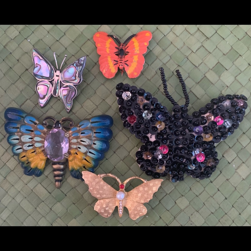 5 Beautiful Vintage Butterfly Brooches                         Holiday Gifts 🎄